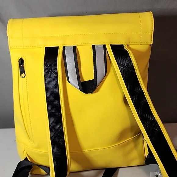 Hunter Yellow Women's Backpack - Picture 3 of 8